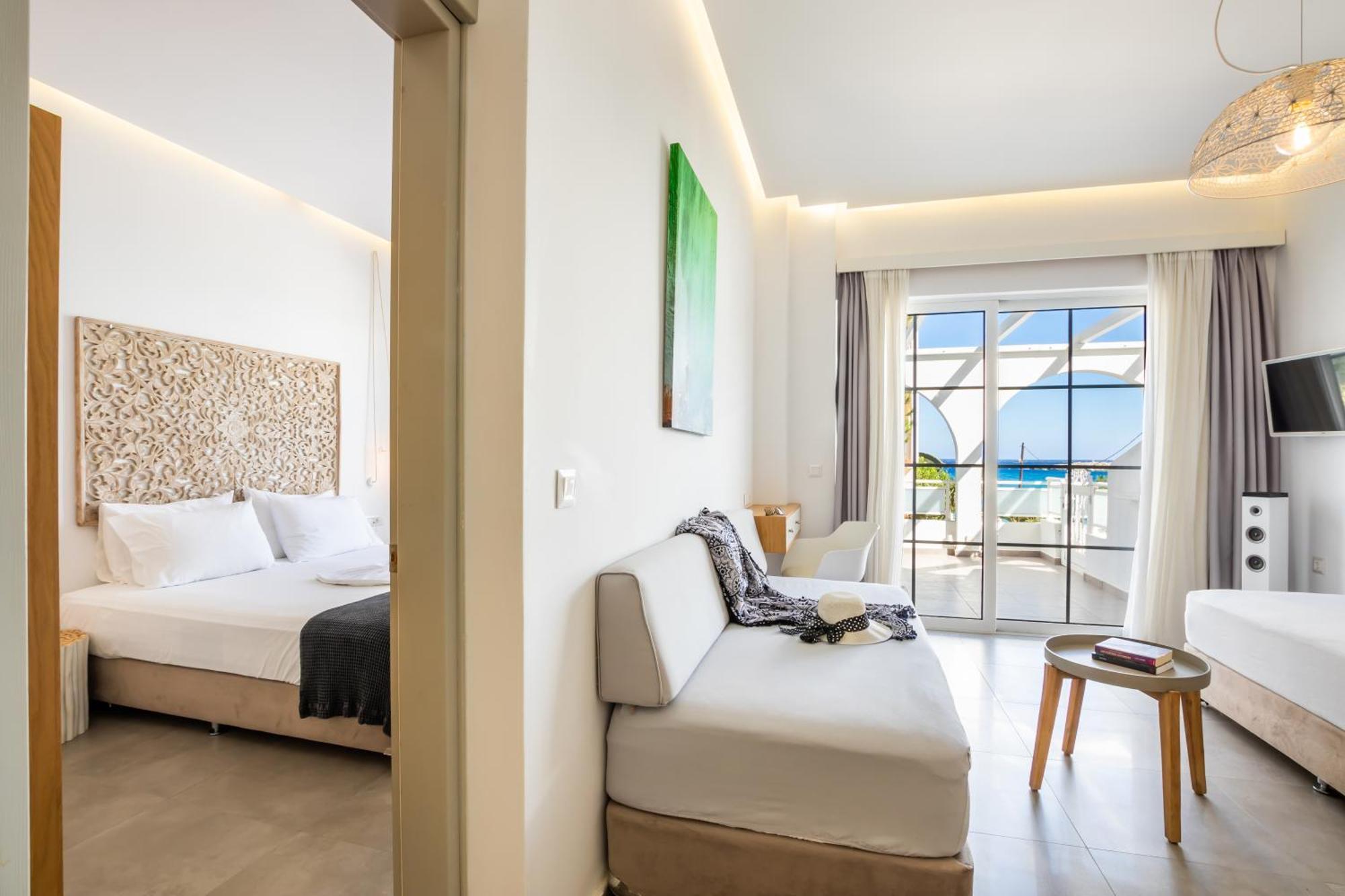 Alos Suites Ex-Possirama Bay Aparts 卡尔帕索斯 外观 照片